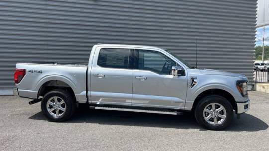 new 2024 ford f-150 xlt supercrew 5.5' box 4wd