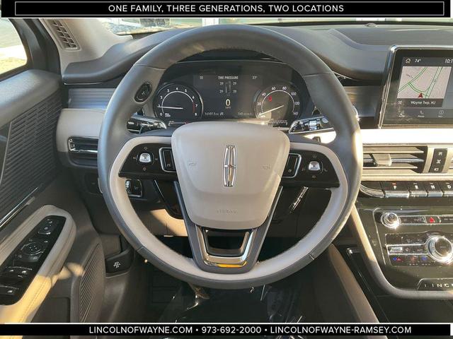 2022 lincoln corsair standard