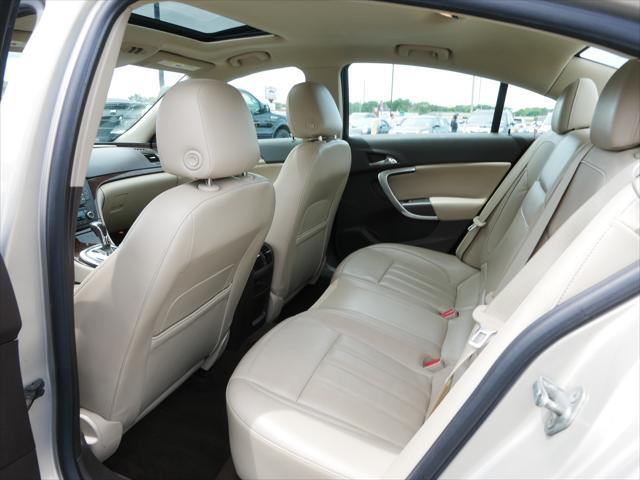 2012 buick regal base
