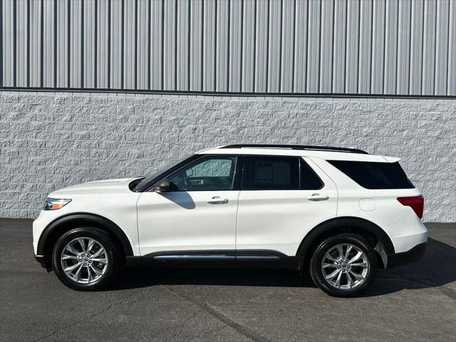 2021 ford explorer xlt
