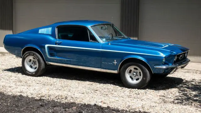 1967 ford mustang fastback v8 was restored in the 80s runs and drives good