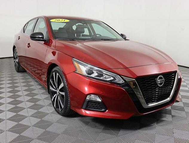 2021 nissan altima sr fwd