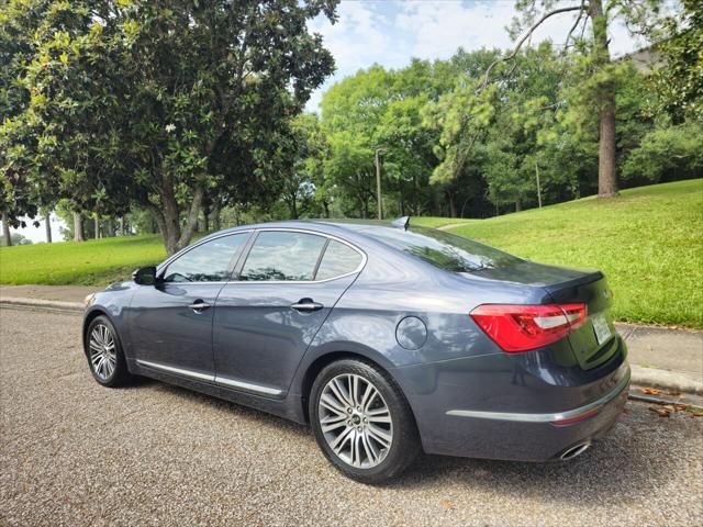 2014 kia cadenza premium