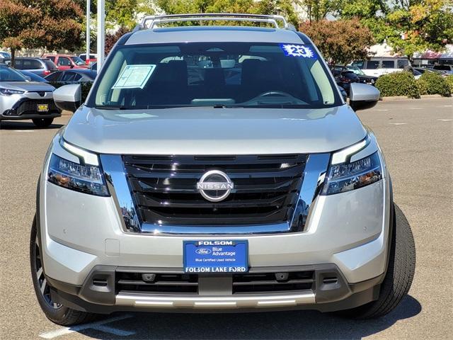 2023 nissan pathfinder platinum
