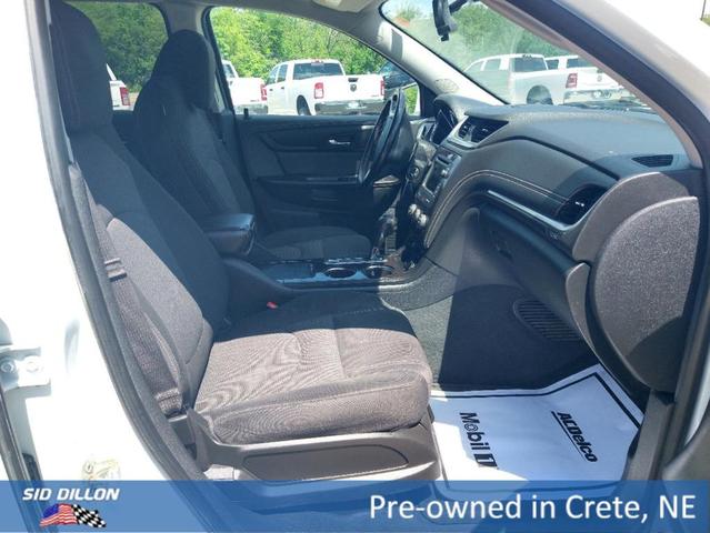2017 chevrolet traverse 1lt