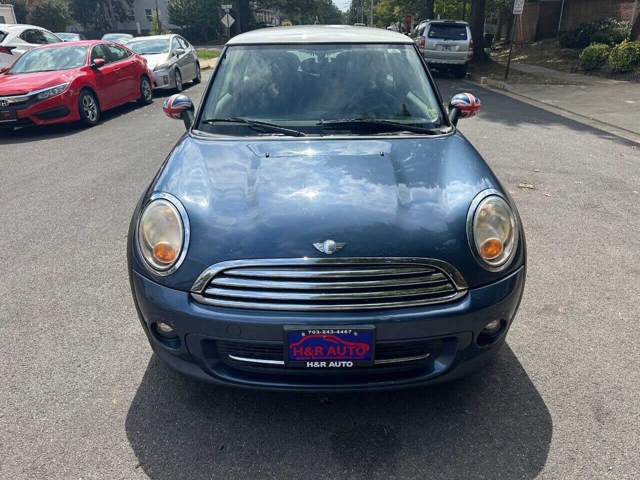 2011 mini cooper base 2dr hatchback