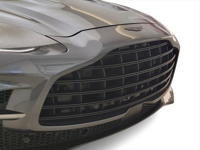 2023 aston martin dbx 707