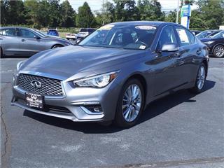 2021 Infiniti Q50 luxe