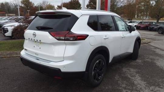 2025 Nissan Rogue