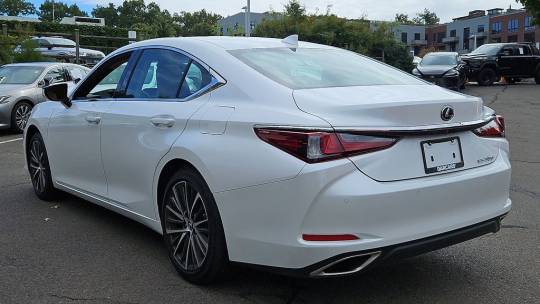 2024 Lexus ES