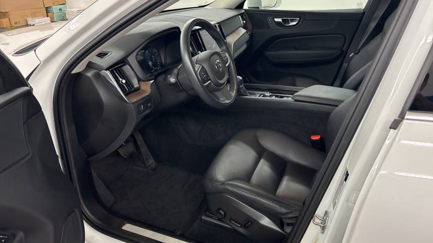 2021 volvo xc60 t6 momentum