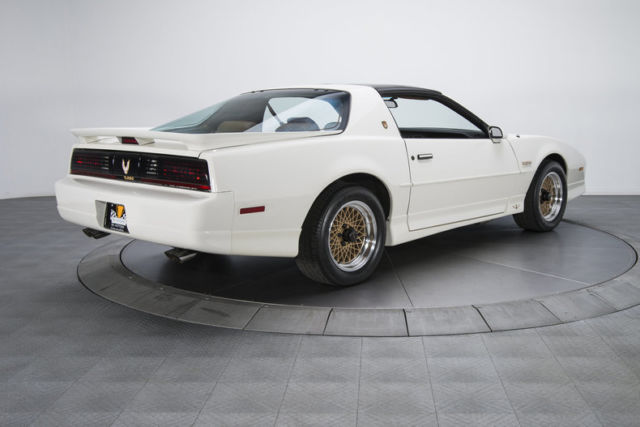 1989 pontiac firebird trans am turbo pace car 616 miles white coupe 3.8 v6 turbo