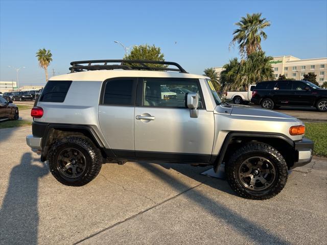 2008 toyota fj cruiser base