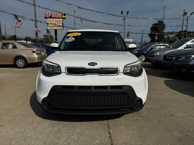 2014 kia soul base