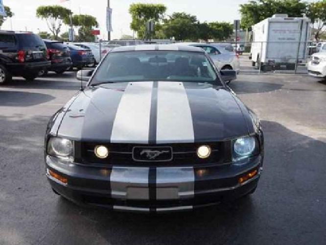 2009 ford mustang in hialeah, fl