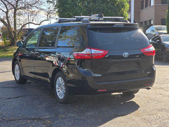 2015 toyota sienna xle