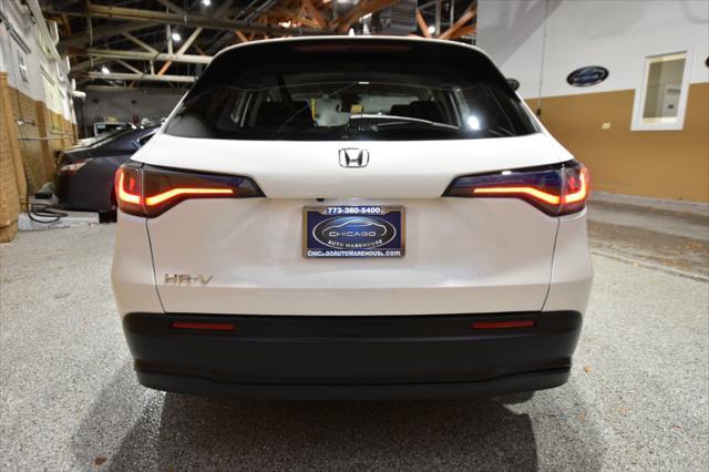 2023 honda hr-v lx