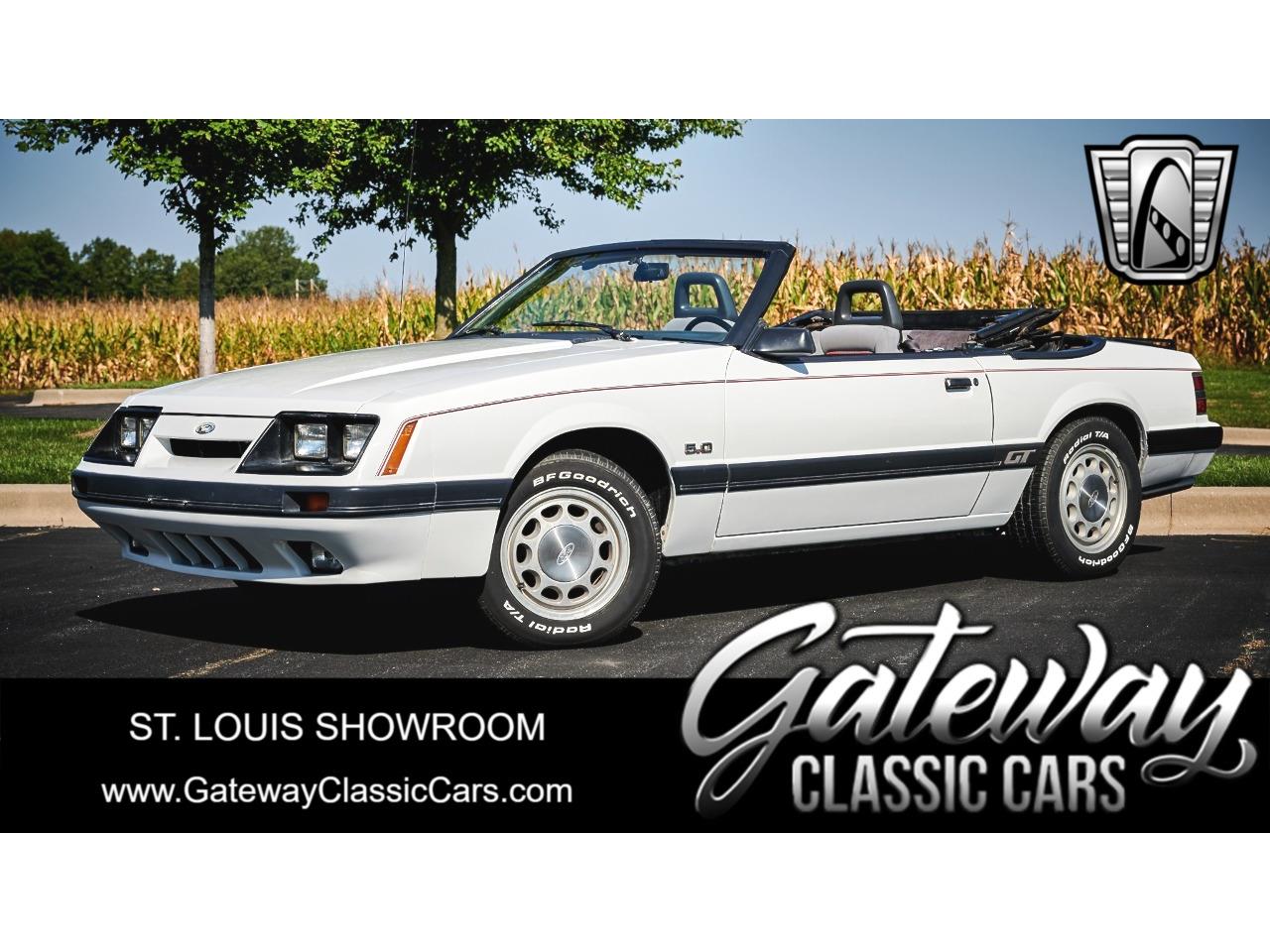 1985 ford mustang