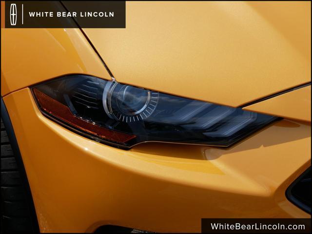 2022 ford mustang mach 1 fastback