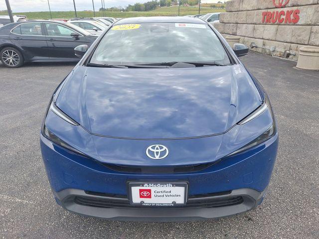 2023 toyota prius le