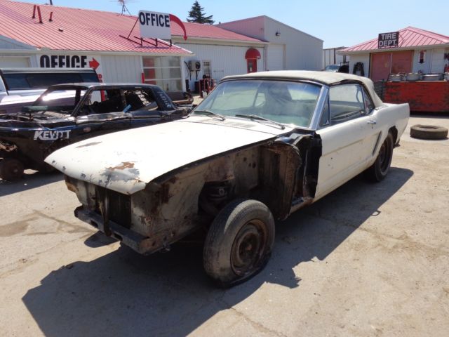 1964 1/2 ford mustang convertible, project. "d" code barn find