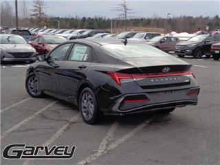 2024 Hyundai Elantra blue