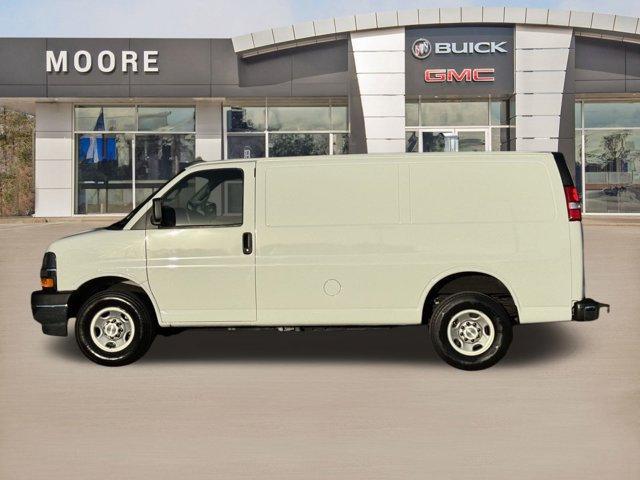 2022 chevrolet express 2500 work van