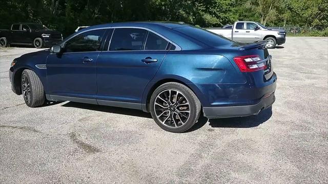 2017 ford taurus sho