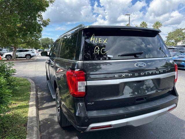 2022 ford expedition xlt max