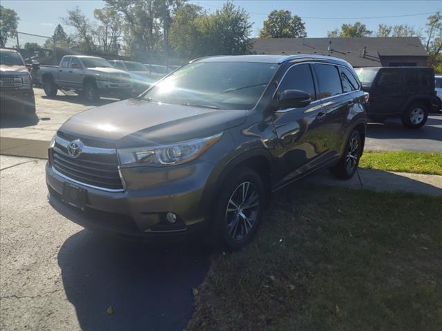 2016 toyota highlander xle