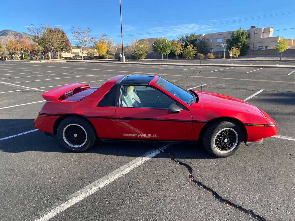 1988 pontiac fireo formula 2-door notchback coupe 2.8 v6 5 speed manual t-top