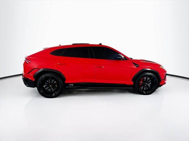 2023 lamborghini urus s