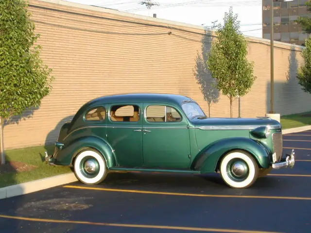 1937 chrysler royal c-16 sedan original & running