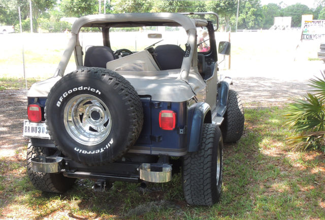 1990 blue jeep wrangler laredo, 4.2l engine, 5-speed manual