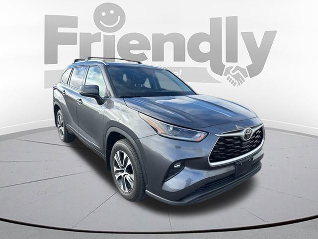 2021 toyota highlander xle