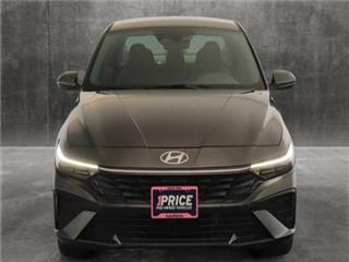 2024 Hyundai Elantra blue