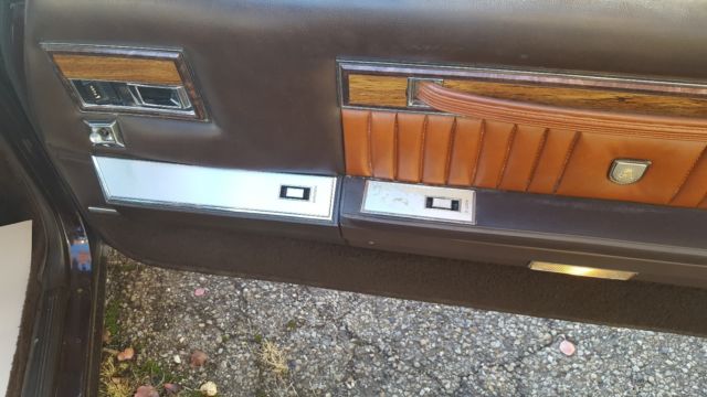 chrysler lebaron convertible (woody)