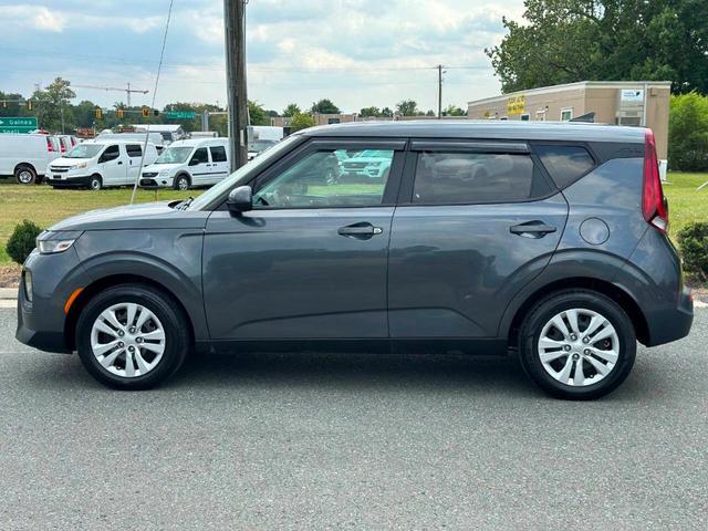 2020 kia soul lx