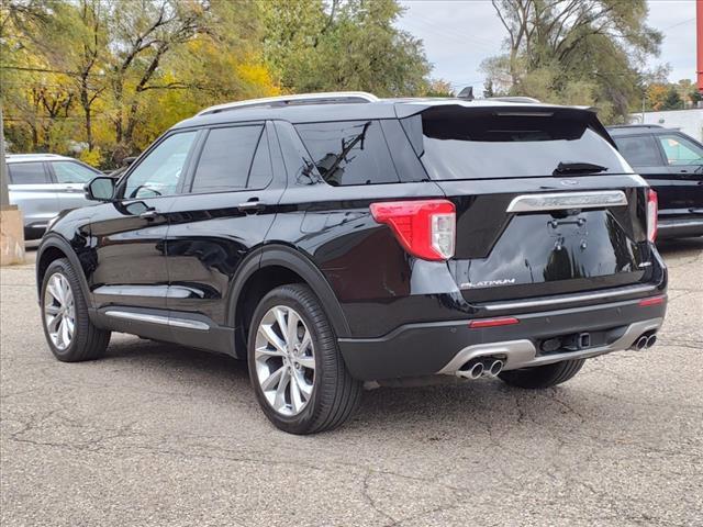 2022 ford explorer platinum