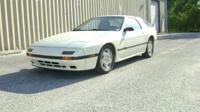 1986 mazda rx-7 original one owner with original title.rust free no hit body