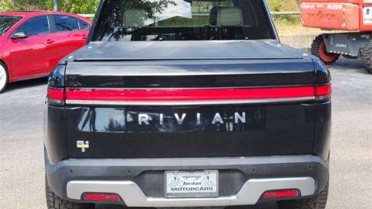 2023 Rivian R1T