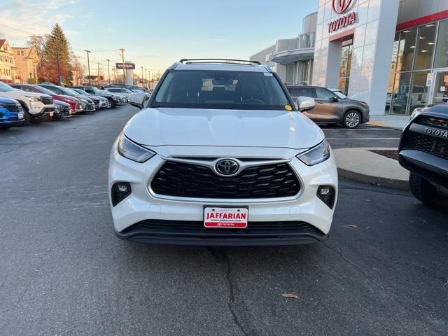 2021 toyota highlander xle