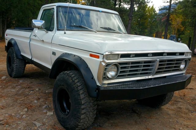 ford highboy f250 4 x 4 lifted rare rock crawler off road