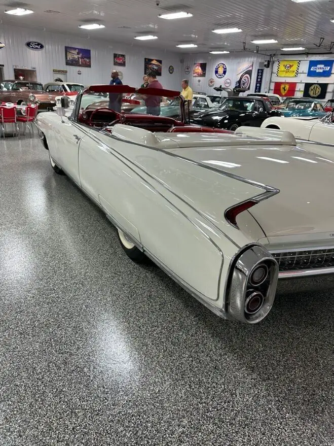 fabulous caddy with all factory options, air-ride, cruise, a/c, power seats!