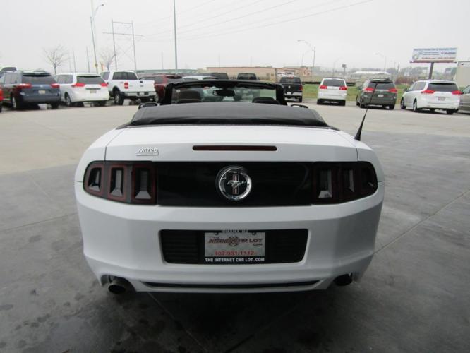 used 2014 ford mustang convertible omaha, ne 68117 for sale in omaha, nebraska