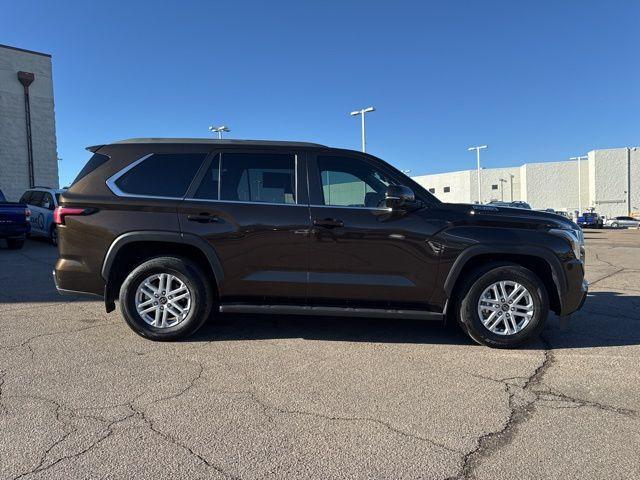 2024 toyota sequoia sr5