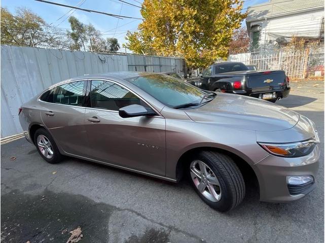 2022 chevrolet malibu lt