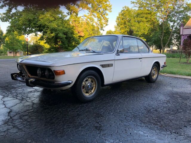 1972 bmw 3.0 cs. brilliant car and spares stored 20 plus years