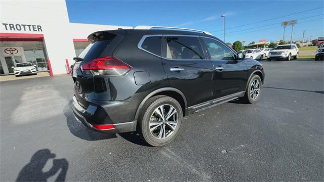 2018 nissan rogue sl