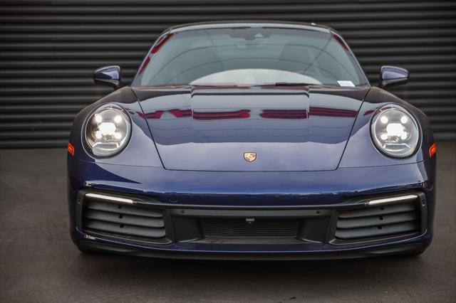 2024 porsche 911 carrera